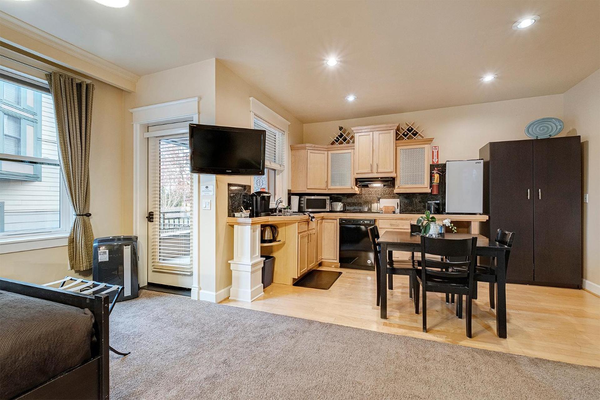 The Orenco Station Hotel ฮิลส์โบโร ภายนอก รูปภาพ