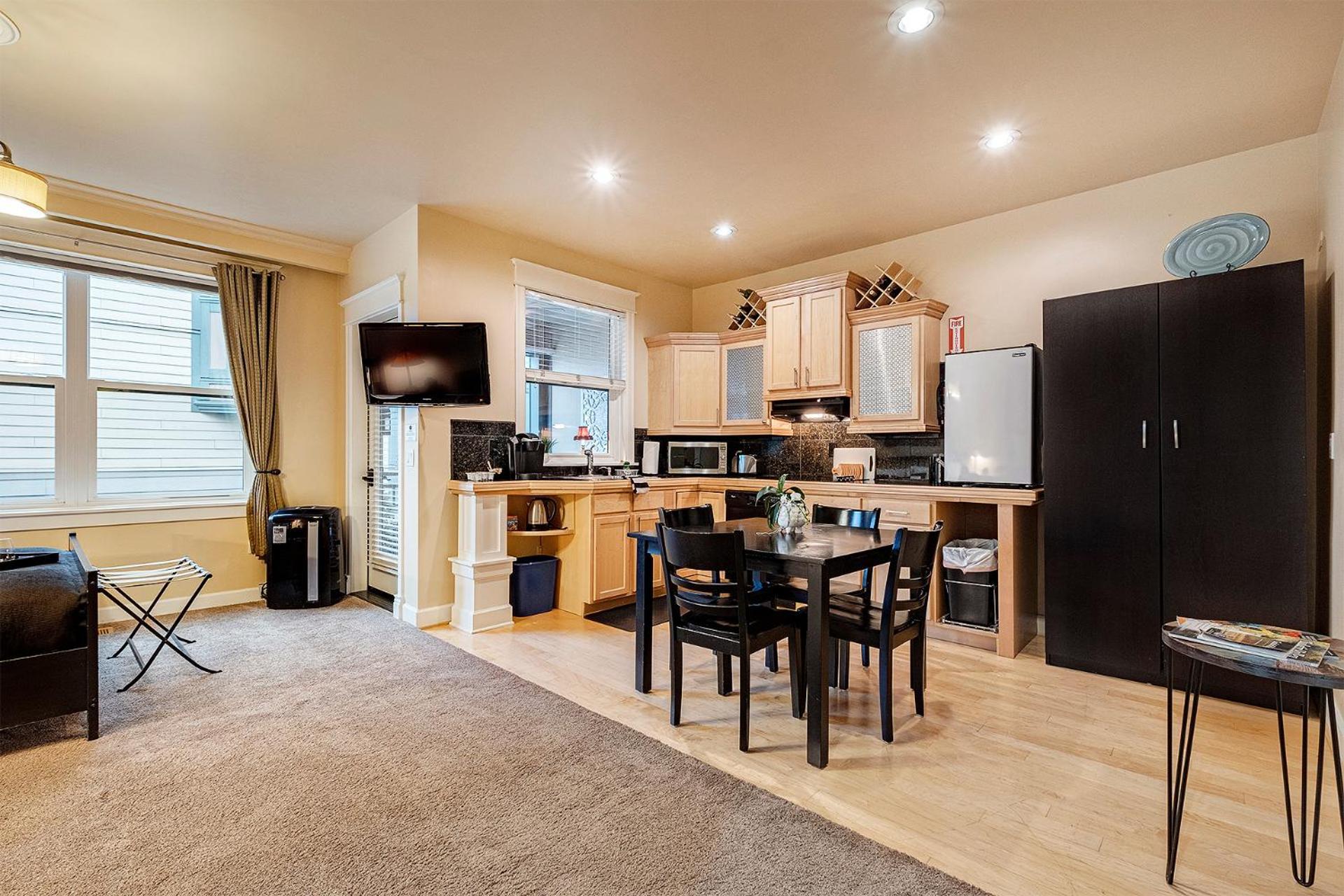 The Orenco Station Hotel ฮิลส์โบโร ภายนอก รูปภาพ