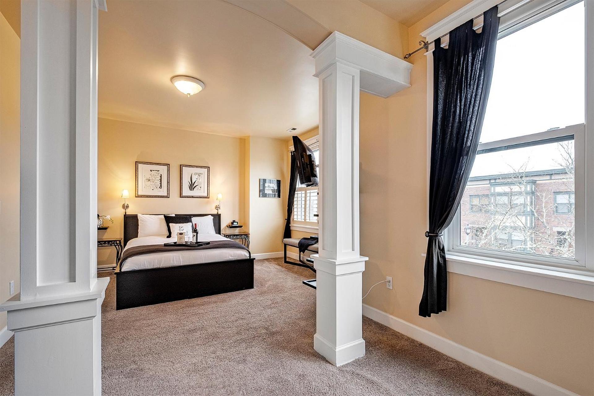 The Orenco Station Hotel ฮิลส์โบโร ภายนอก รูปภาพ